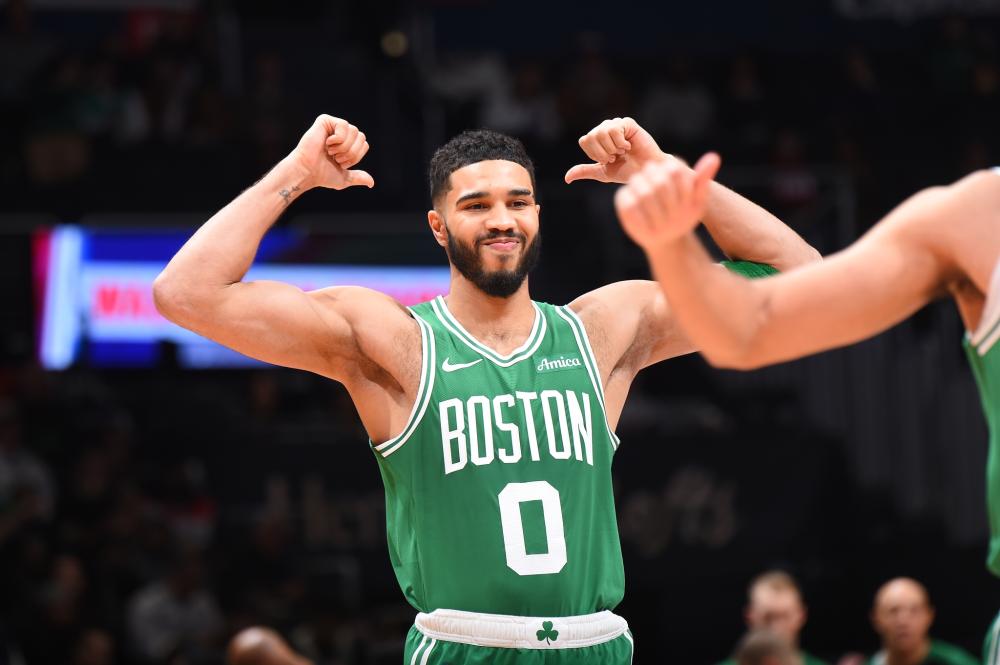 极为锋利的 极为锋利的